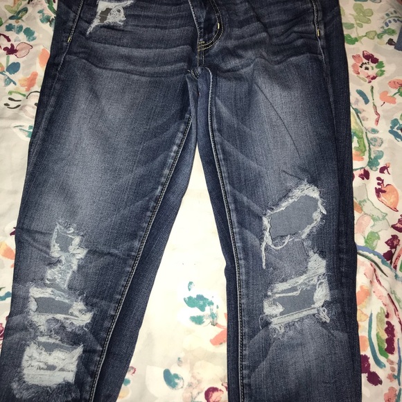 ripped jeans - Picture 2 of 3